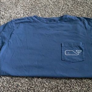 Vineyard vine T-shirt